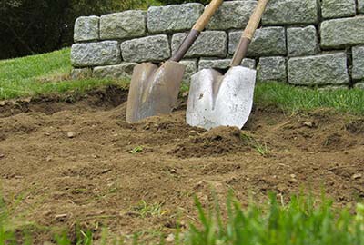 Nagrobki granitowe, nagrobki skałkowe, nagrobki skalne, nagrobki naturalne - Wrocław AS Kamieniarstwo